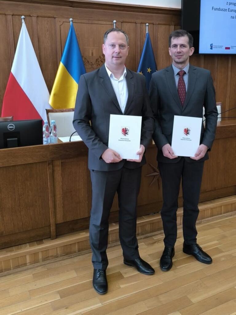 whatsapp_image_20251001_at_093606_2.jpeg whatsapp_image_20251001_at_093606_2.jpeg